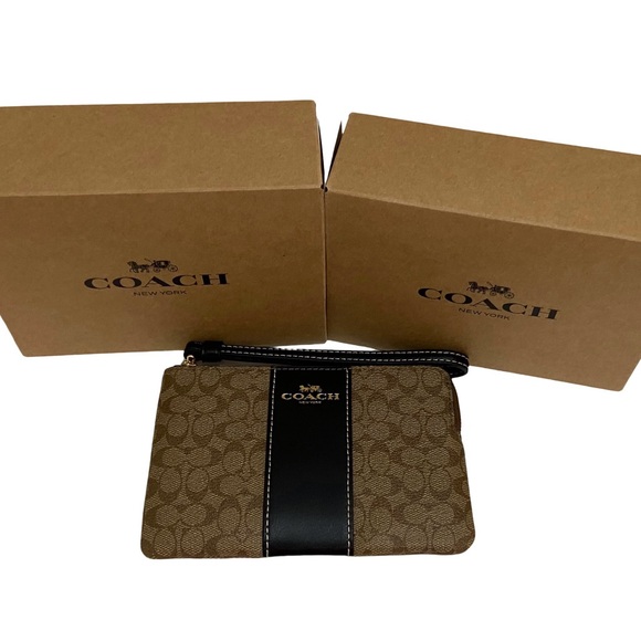 Coach Corner Zip Wristlet In Signature Canvas - Picture 3 of 5